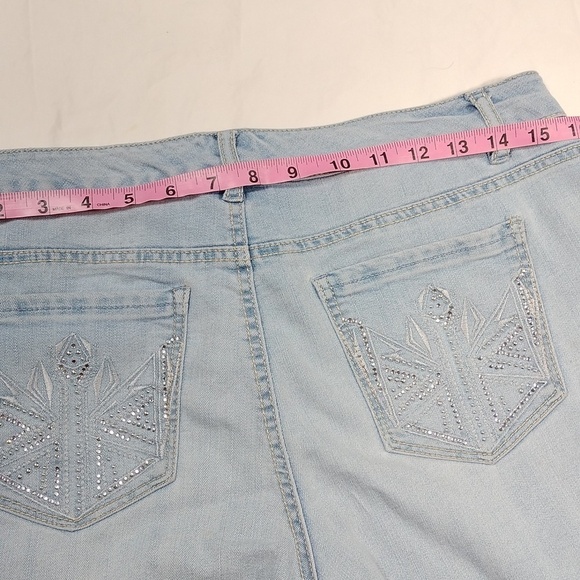 Code Bleu women's denim shorts size 10P - Picture 10 of 15